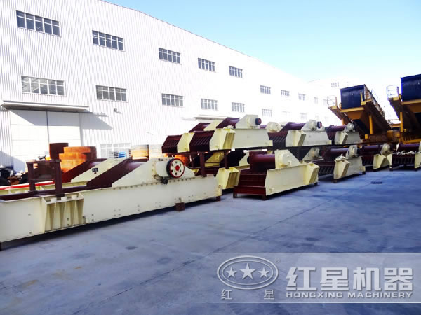 振動(dòng)給料機(jī)生產(chǎn)廠(chǎng)家