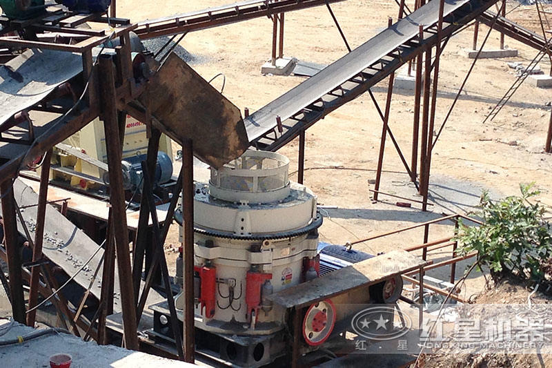 多缸液壓圓錐破生產(chǎn)現(xiàn)場 多缸液壓圓錐破生產(chǎn)現(xiàn)場