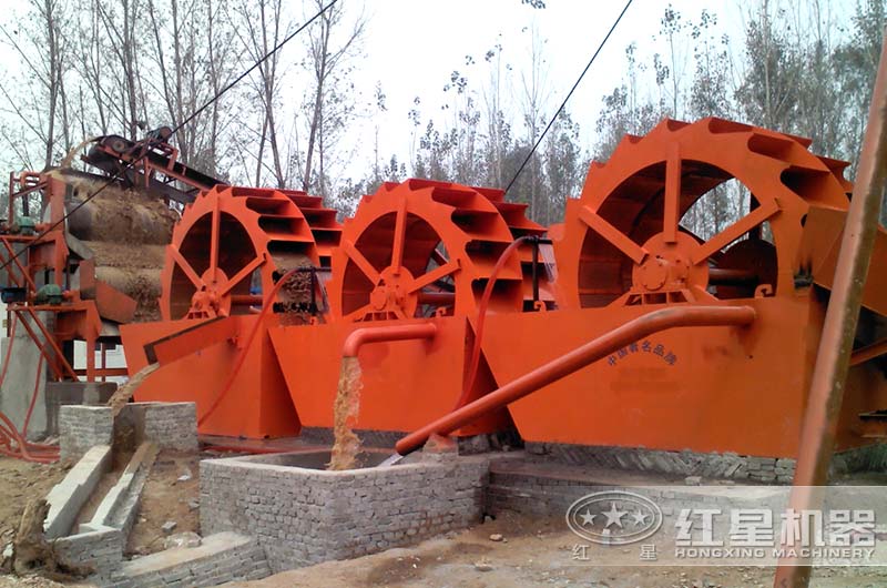 三臺洗砂機同時生產，更有效